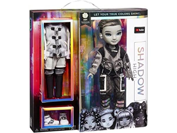 Muñeca de moda Rainbow High Shadow Serie 1 Ash Silverstone - Niño en escala de grises. 2 conjuntos de diseñador plateados para combinar con accesorios. Ideal como regalo. Multicolo.