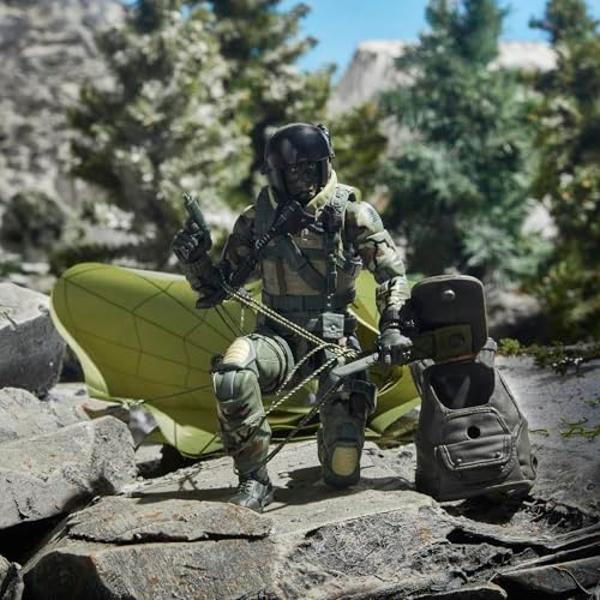 Figura de acción de 60.º aniversario de la serie clasificada de G.I. Joe: Halo (gran altitud, baja apertura), saltador, de 15 cm, con paracaídas y 18 accesorios..