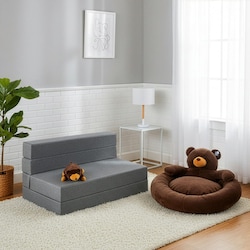 sillon-plegable-matrimonial-atlas-gris-claro-cama-para-perro-y-peluche-de-oso