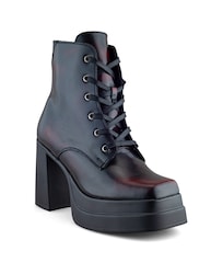 bota-de-plataforma-para-mujer-en-piel-vino-camaleon-con-agujetas