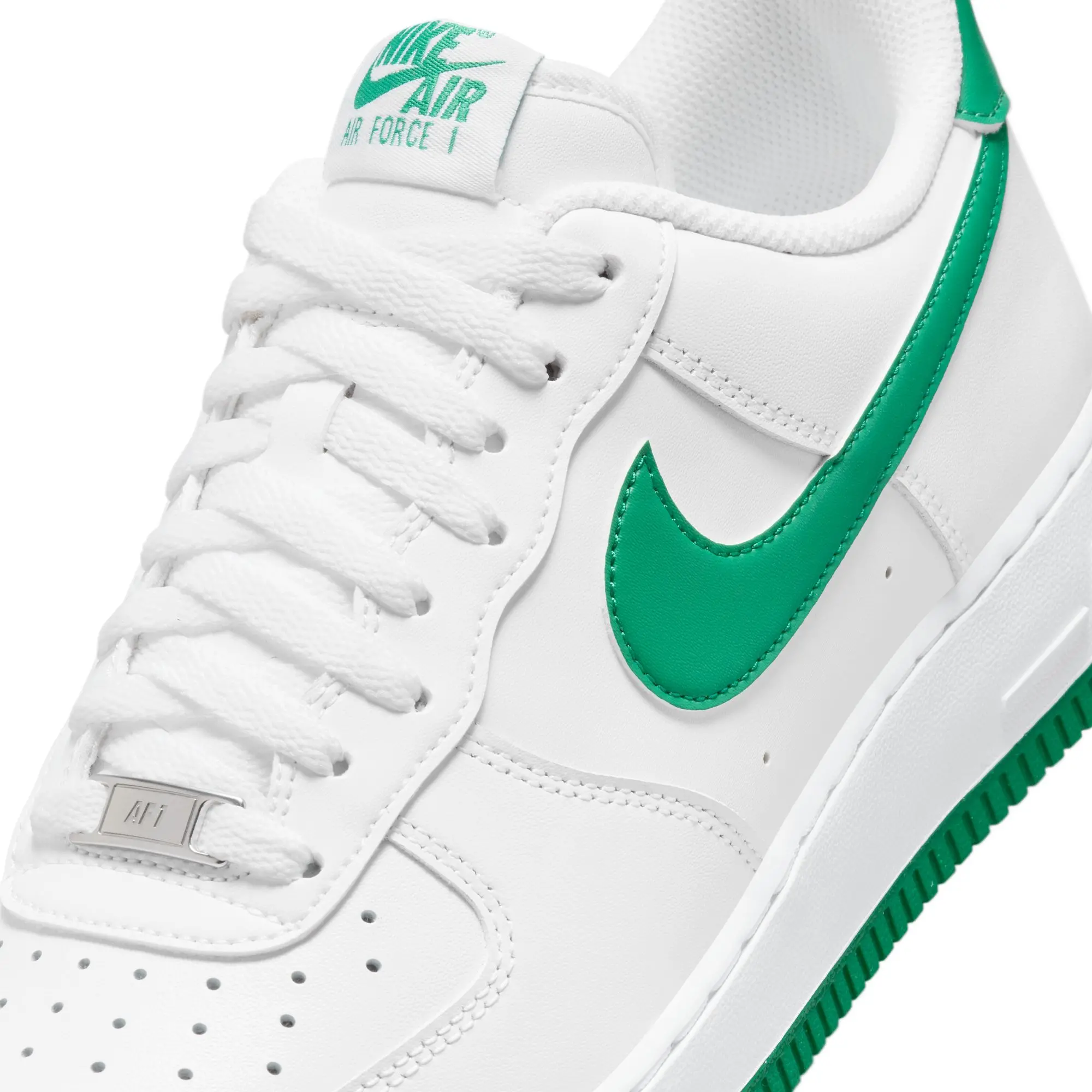 Tenis Nike Air Force 1 07 Hombre FJ4146 102 tenis-nike-air-force-1-07-hombre-fj4146-102